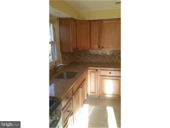 60 Story Road Upper Chichester, PA 19014 - Photo 6 of 15 Kitchen