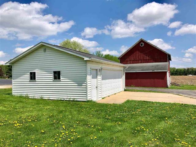 9023 East Scott Road Stillman Valley, IL 61084 - Photo 3 of 21