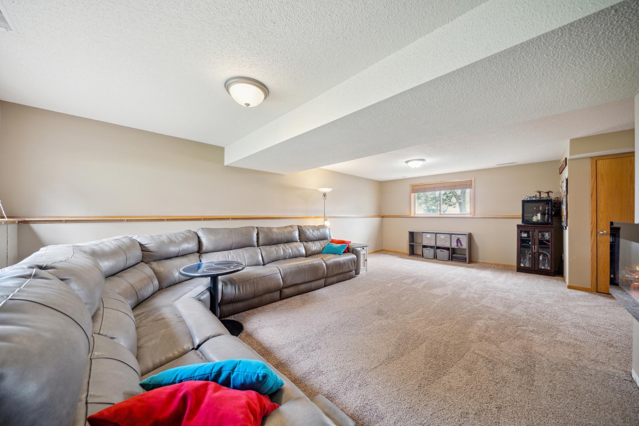 3137 Lake Street Northwest Rochester, MN 55901 - Photo 17 of 20