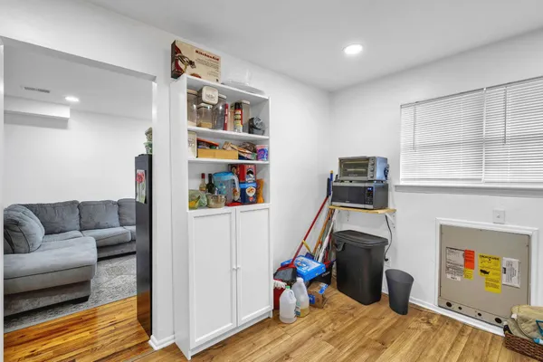 $265,000 | 15 College Drive, Unit 15, Edison, NJ 08817