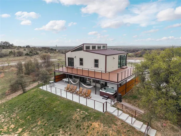 $789,000 | 115 Comanche Vista Drive, Comanche, TX 76442