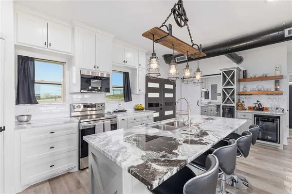 $789,000 | 115 Comanche Vista Drive, Comanche, TX 76442