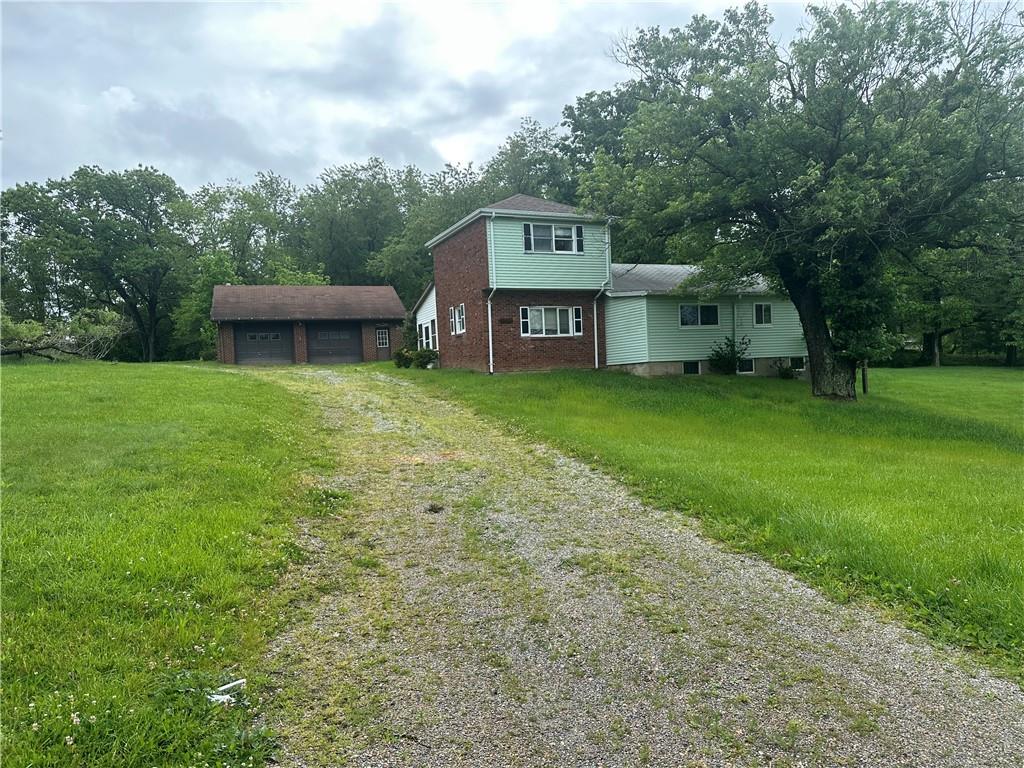 4254 Battle Ridge Road McDonald, PA 15057 - Photo 3 of 12
