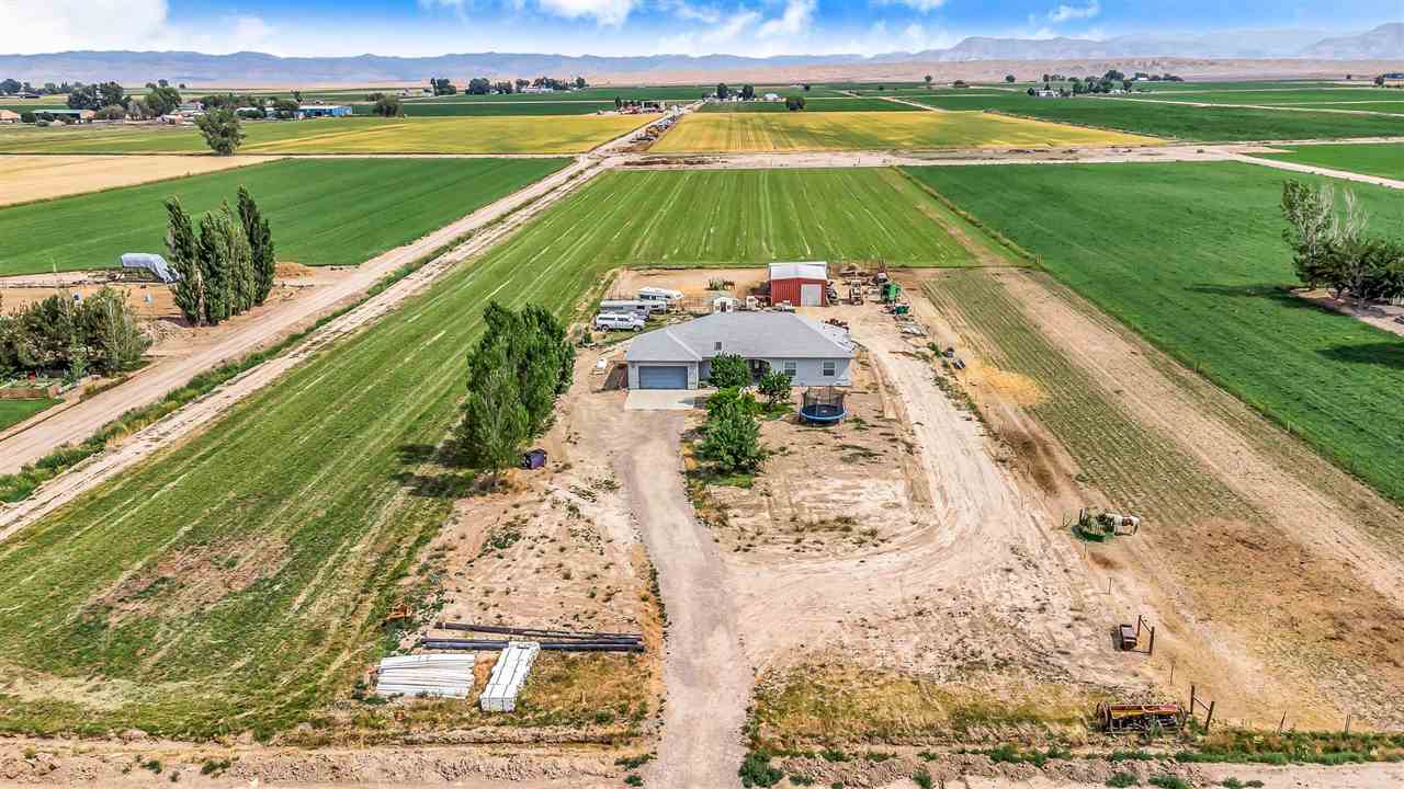 1356 Saddle Ridge Road Loma, CO 81524 - Photo 2 of 37 a view of a city