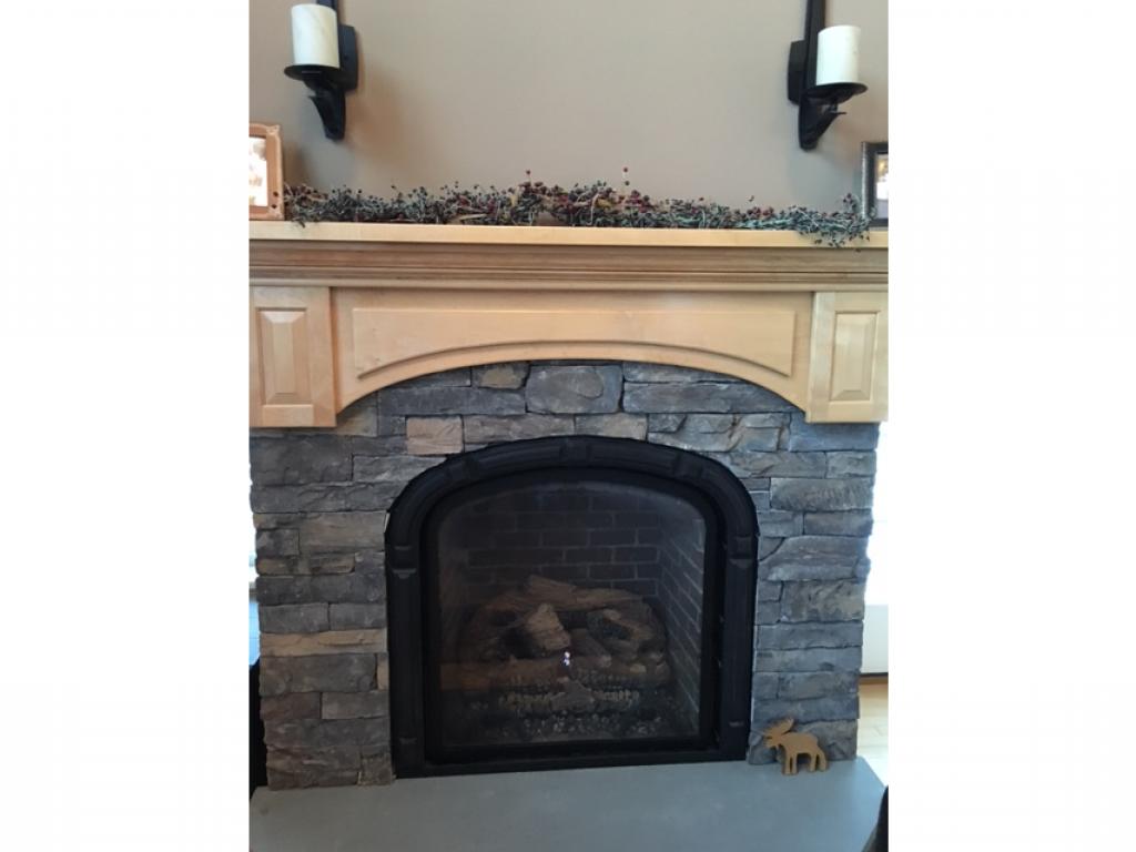 244 John's Road Williston, VT 05495 - Photo 8 of 36