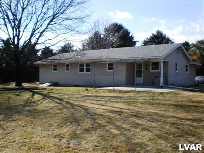 4564 Shimerville Road Emmaus, PA 18049 - Photo 3 of 8 Gallery Image 3