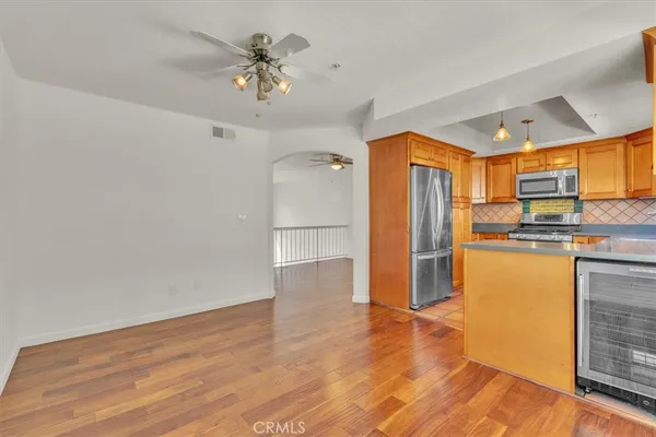 $1,024,000 | 1345 East Grand Avenue, El Segundo, CA 90245