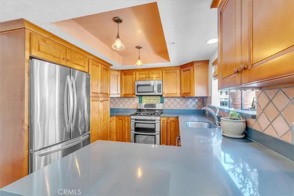 $1,024,000 | 1345 East Grand Avenue, El Segundo, CA 90245