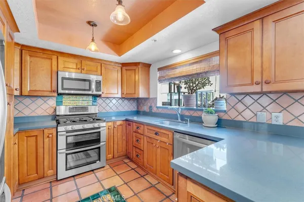 $1,024,000 | 1345 East Grand Avenue, El Segundo, CA 90245