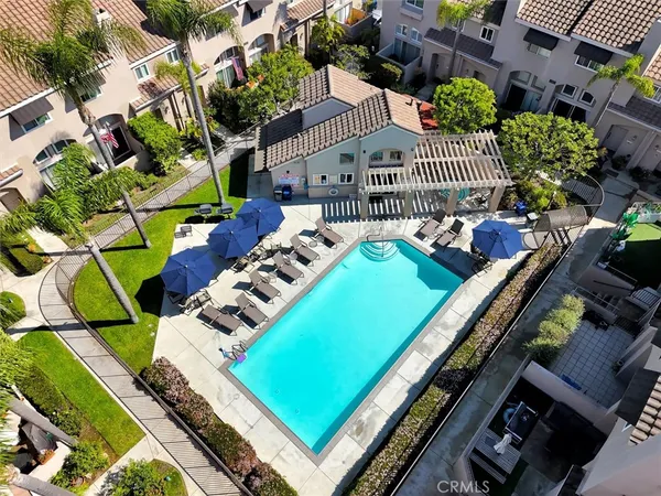 $1,024,000 | 1345 East Grand Avenue, El Segundo, CA 90245