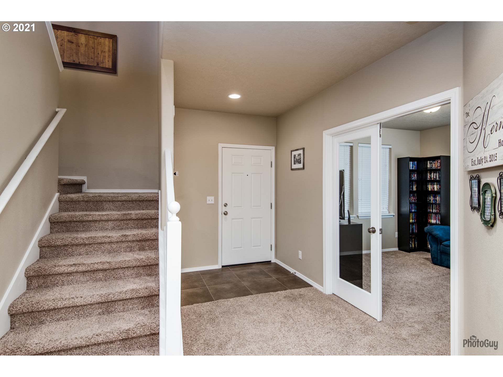 1896 Adelman Loop Eugene, OR 97402 - Photo 13 of 32 Gallery Image 13