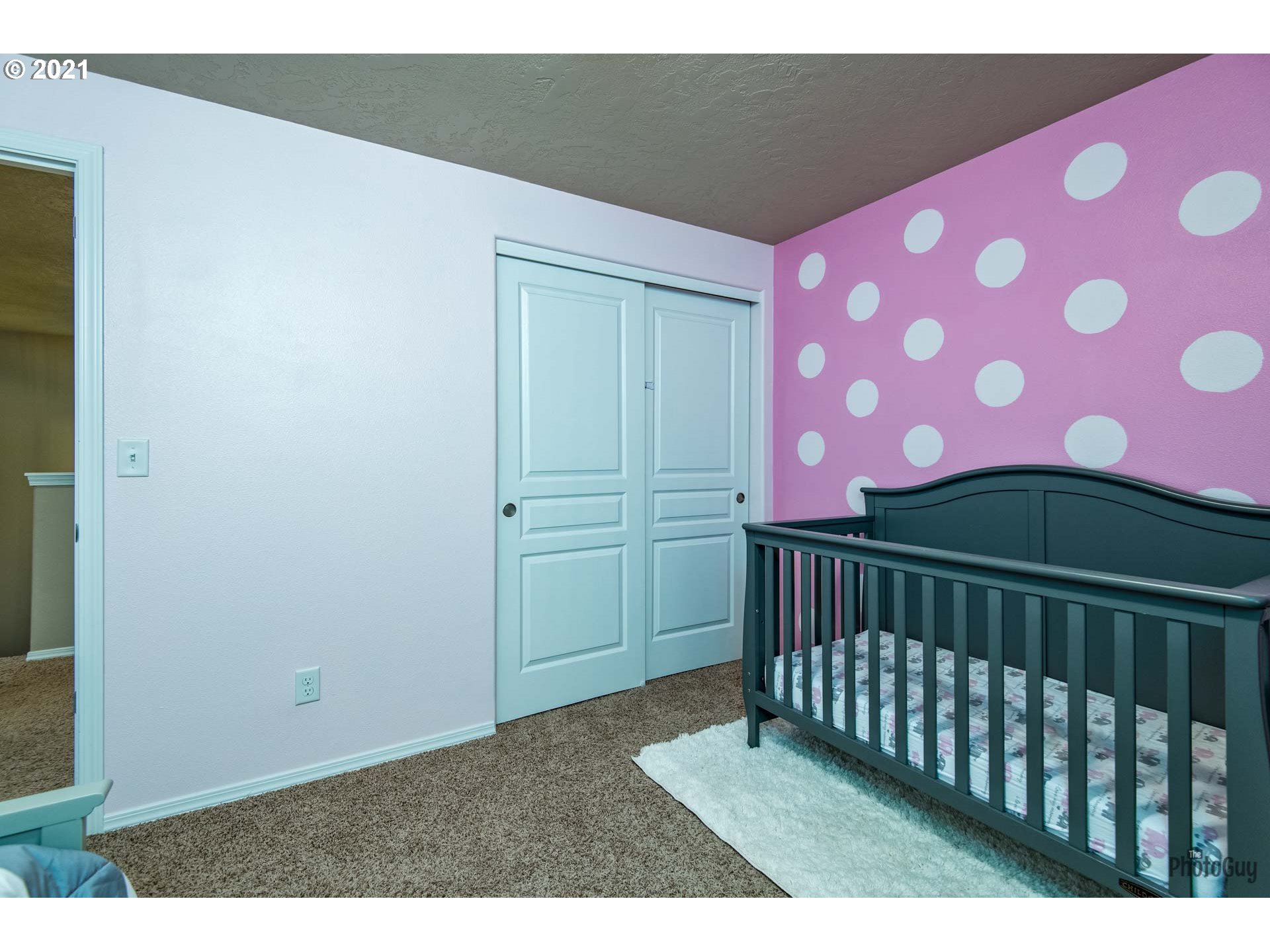 1896 Adelman Loop Eugene, OR 97402 - Photo 27 of 32 Gallery Image 27