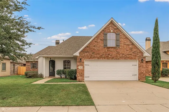 $319,000 | 842 Entrada, Bossier City, LA 71111