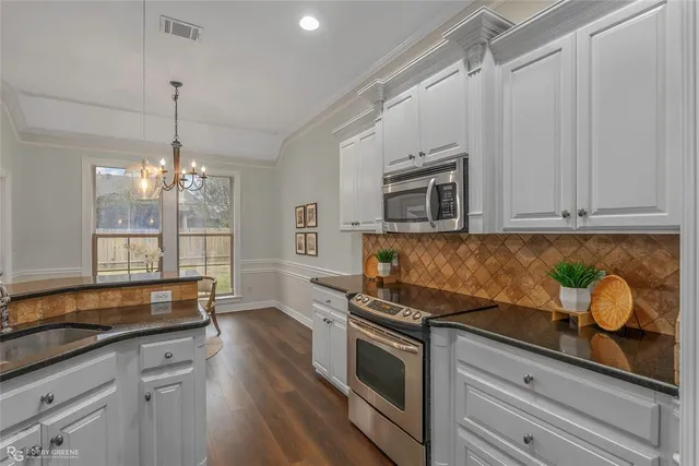 $319,000 | 842 Entrada, Bossier City, LA 71111