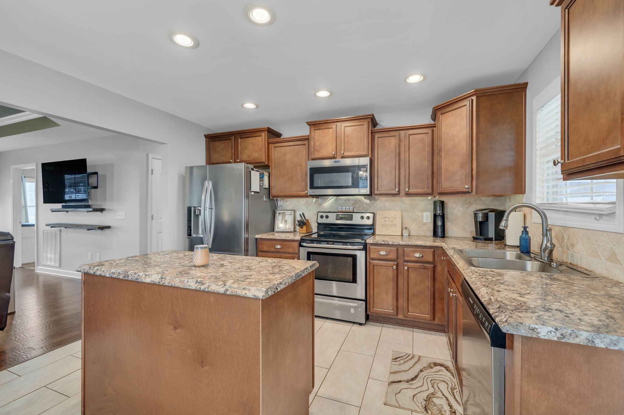 56 Ridge Street Manchester, TN 37355 - Photo 10 of 34 Gallery Image 10