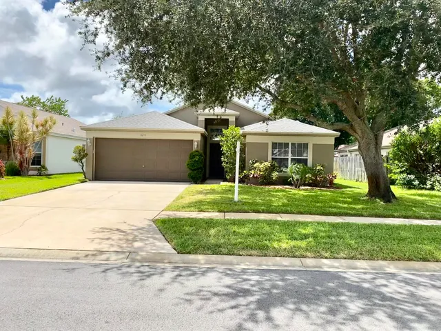 $2,400 | 8057 Bracken Lane, Melbourne, FL 32940