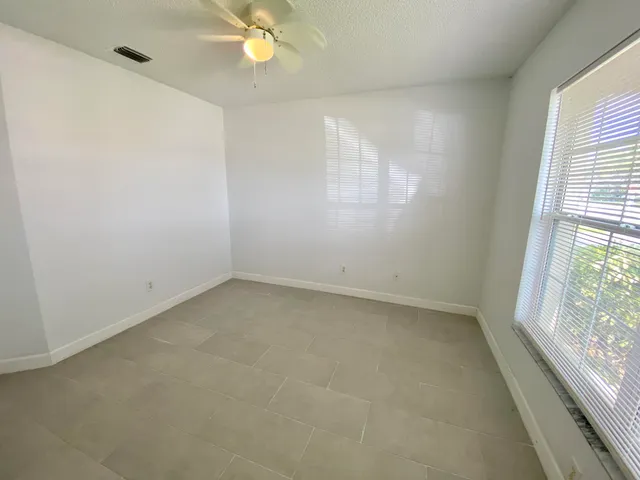 $2,400 | 8057 Bracken Lane, Melbourne, FL 32940