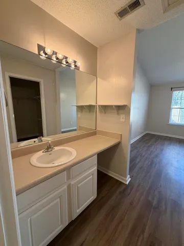 $1,750 | 7987 Vermont Road, North Charleston, SC 29418