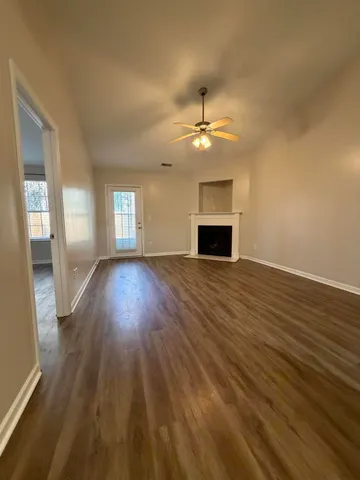 $1,750 | 7987 Vermont Road, North Charleston, SC 29418