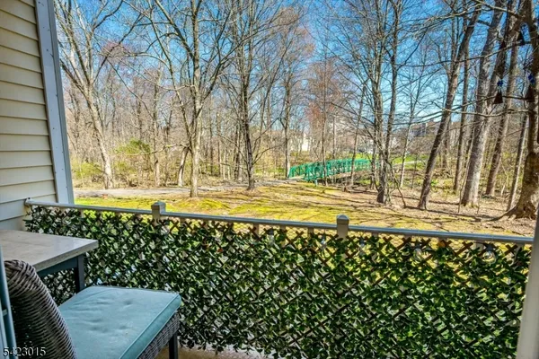 $339,900 | 95 Sapphire Lane, Franklin Park, NJ 08823