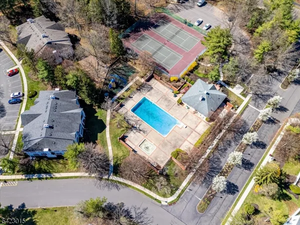 $339,900 | 95 Sapphire Lane, Franklin Park, NJ 08823