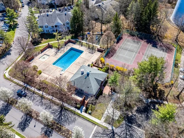 $339,900 | 95 Sapphire Lane, Franklin Park, NJ 08823