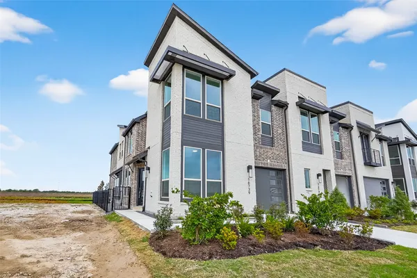 $3,500 | 16739 Lake Austin Street, Cypress, TX 77433