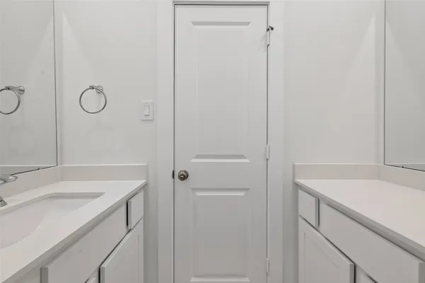 $3,500 | 16739 Lake Austin Street, Cypress, TX 77433