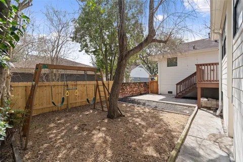 $760,000 | 4430 Osby Drive, Houston, TX 77096