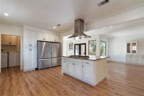 $760,000 | 4430 Osby Drive, Houston, TX 77096