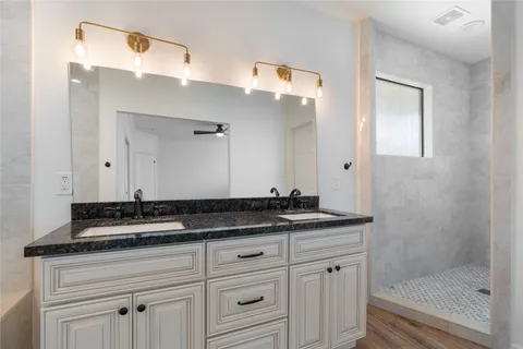 $760,000 | 4430 Osby Drive, Houston, TX 77096