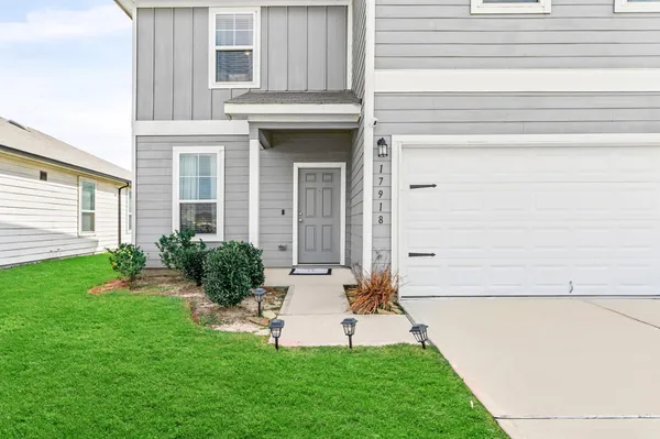 $2,300 | 17918 Baleage Lane, Hockley, TX 77447