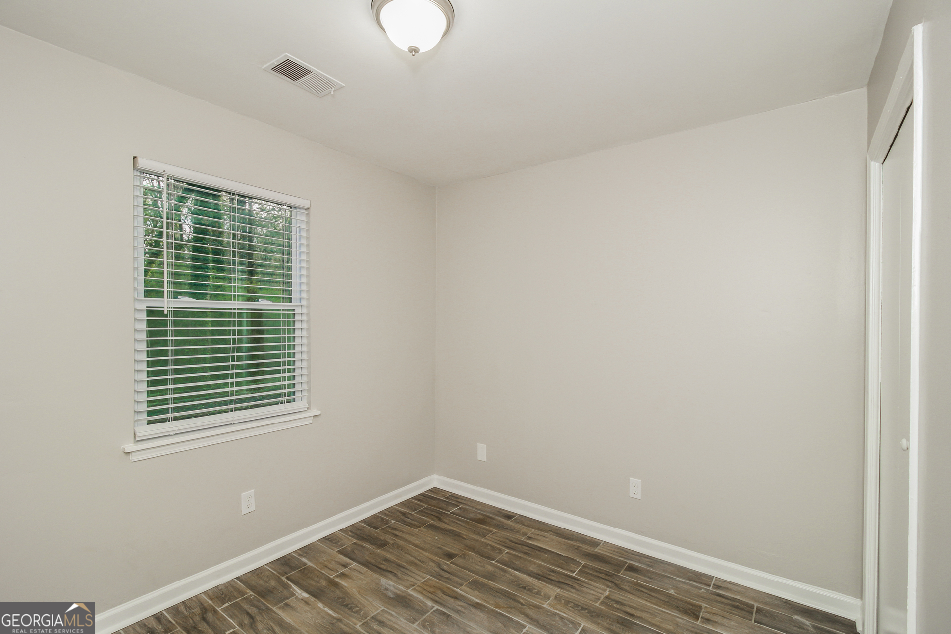 351 Pine Valley Road Southwest Mableton, GA 30126 - Photo 11 of 17