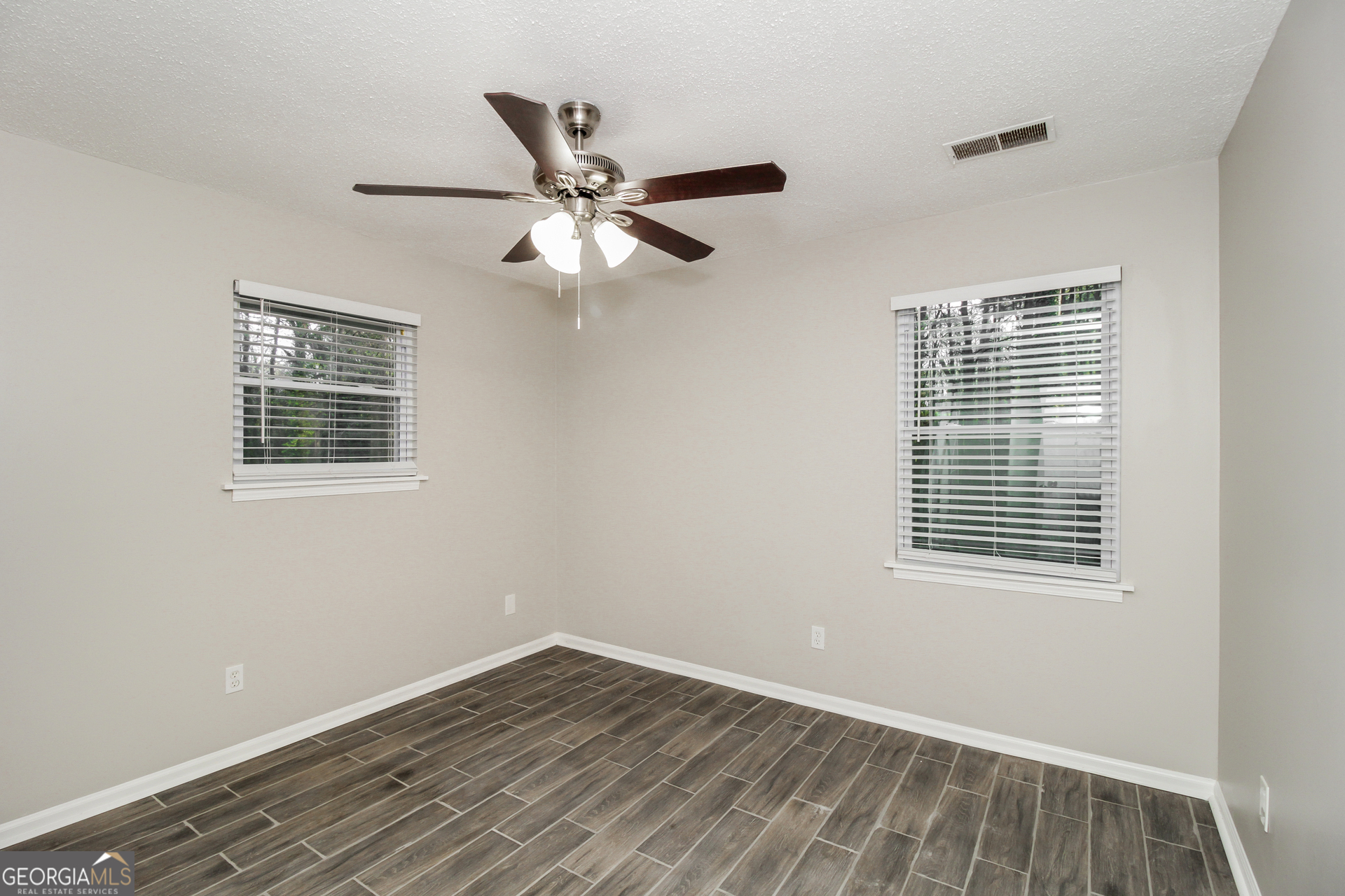 351 Pine Valley Road Southwest Mableton, GA 30126 - Photo 9 of 17