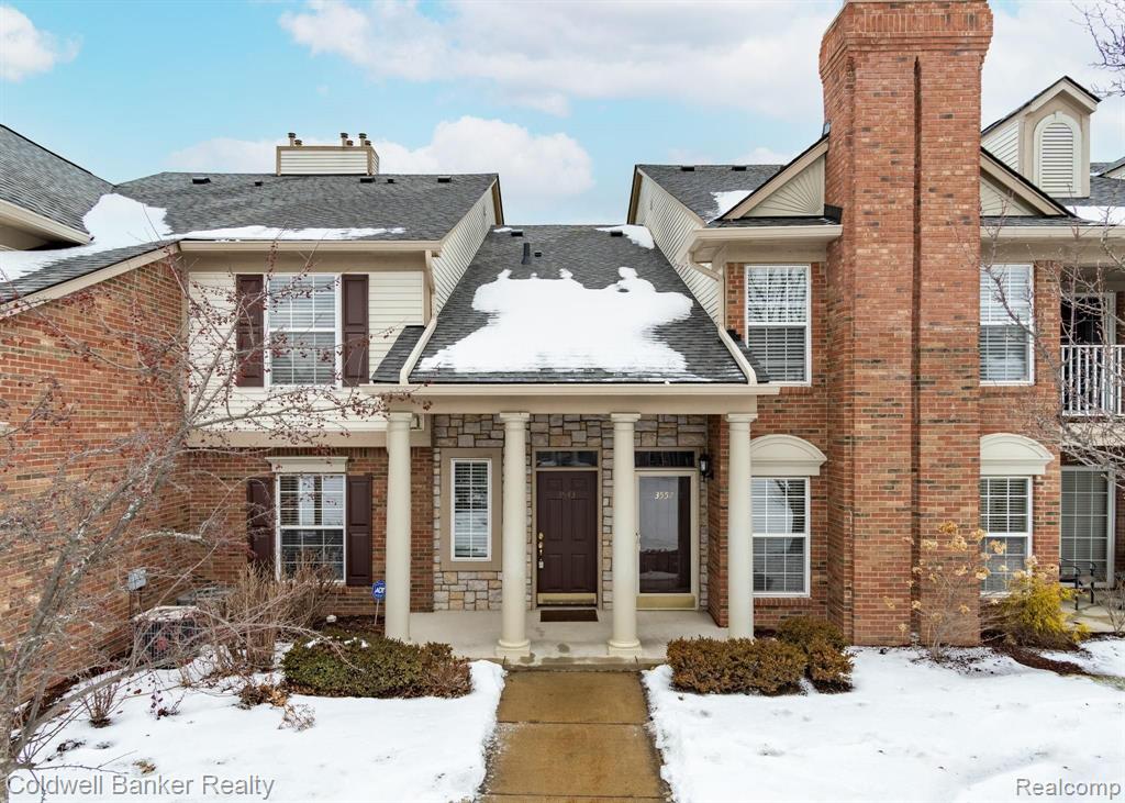 3543 Oakmonte Boulevard Rochester, MI 48306 - Photo 1 of 26