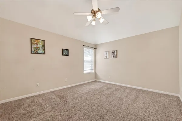 a view of a yard in front of house