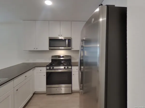 $1,759 | 5943 Forenoon Drive, Bulverde, TX 78163