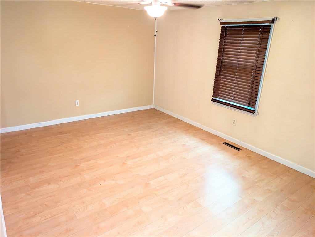 46 West Carpenter Street Pawtucket, RI 02860 - Photo 4 of 10