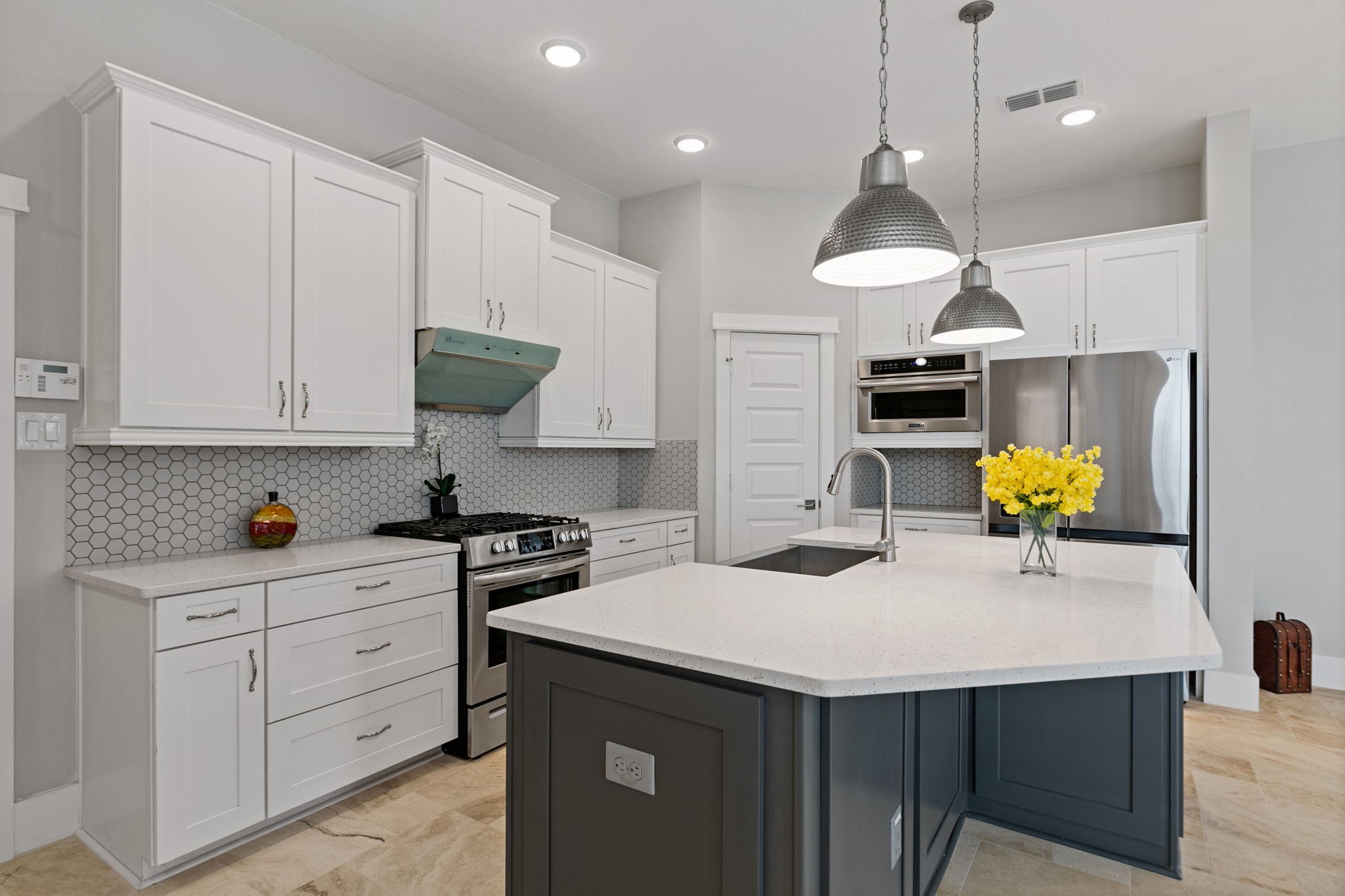 2039 Jadeite Trace Houston, TX 77077 - Photo 15 of 50