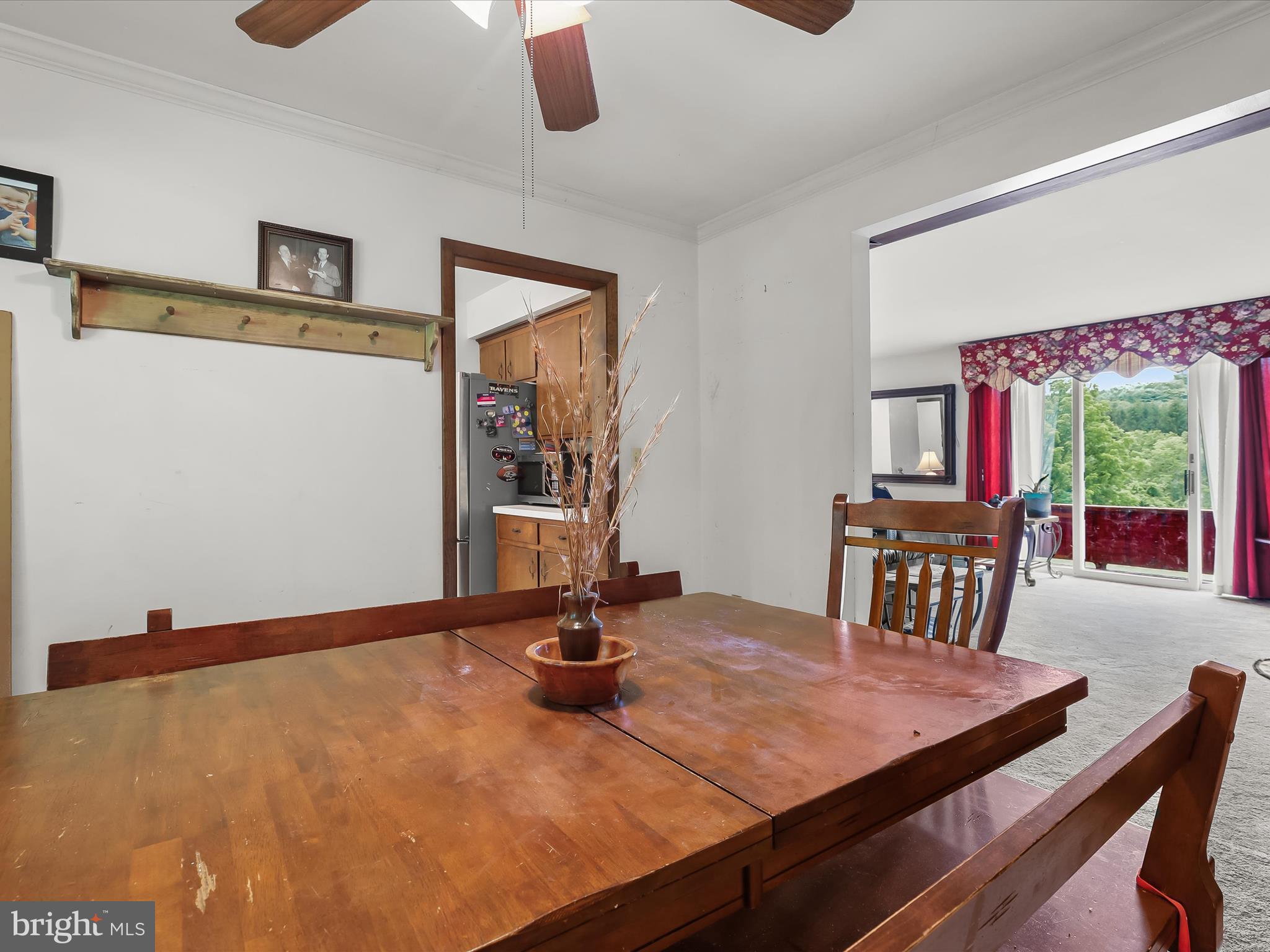4704 Baughman Mill Road Manchester, MD 21102 - Photo 19 of 64 a dining room with furniture and window