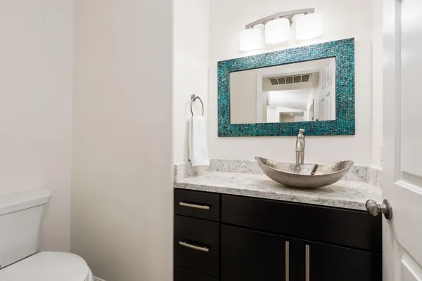 $619,000 | 2371 Sophia Lane, Kingsburg, CA 93631