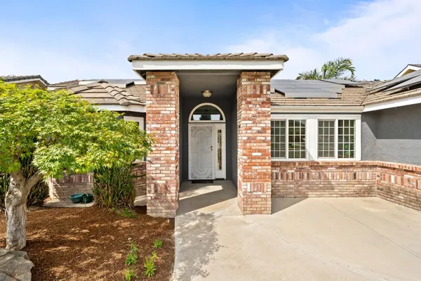 $619,000 | 2371 Sophia Lane, Kingsburg, CA 93631