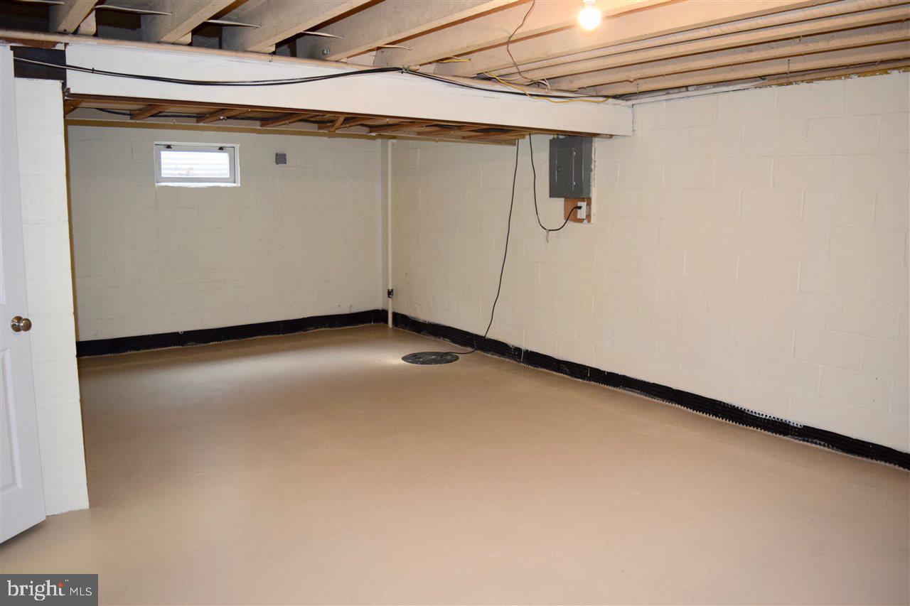 2408 Emig Mill Road Dover, PA 17315 - Photo 11 of 17 Gallery Image 11