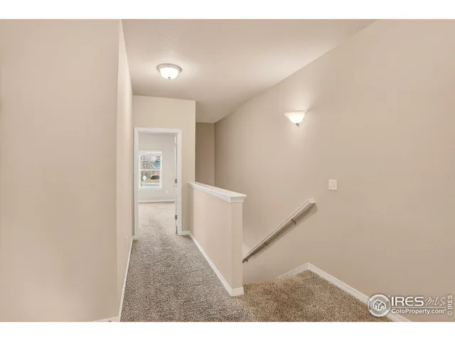 a view of a room with an empty space