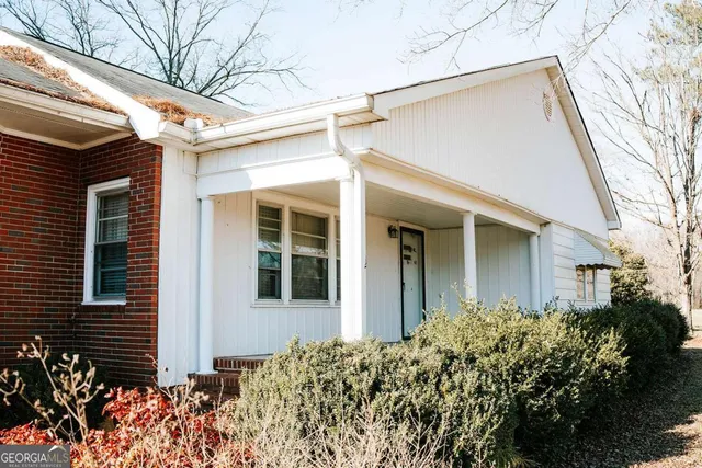 $750,000 | 119 Ralph Bridges Road, Lexington, GA 30648
