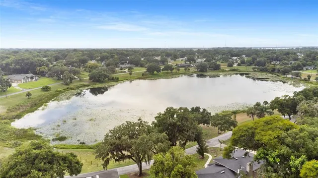 $564,900 | 1011 Lake Gracie Drive, Eustis, FL 32726