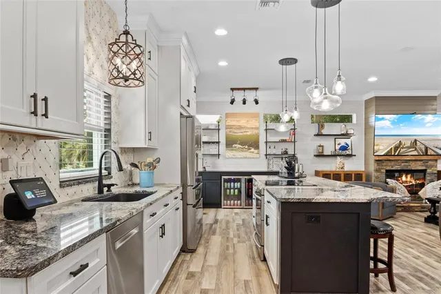 $564,900 | 1011 Lake Gracie Drive, Eustis, FL 32726