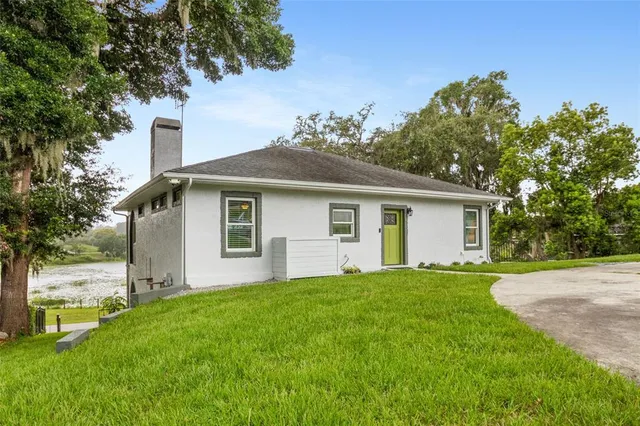 $564,900 | 1011 Lake Gracie Drive, Eustis, FL 32726