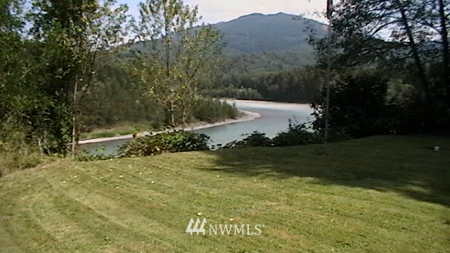 46587 Baker Loop Road Concrete, WA 98237 - Photo 3 of 9 Gallery Image 3