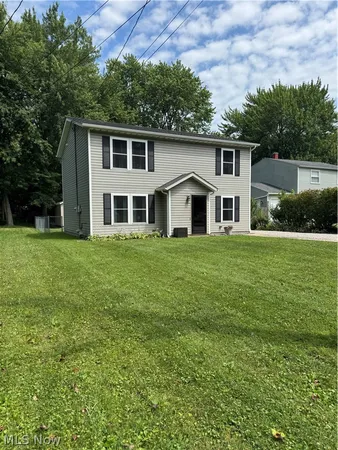 $279,900 | 1127 Maple Avenue, Madison, OH 44057